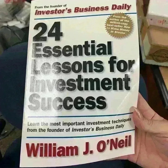 Books(5) - Picture 8 of 11